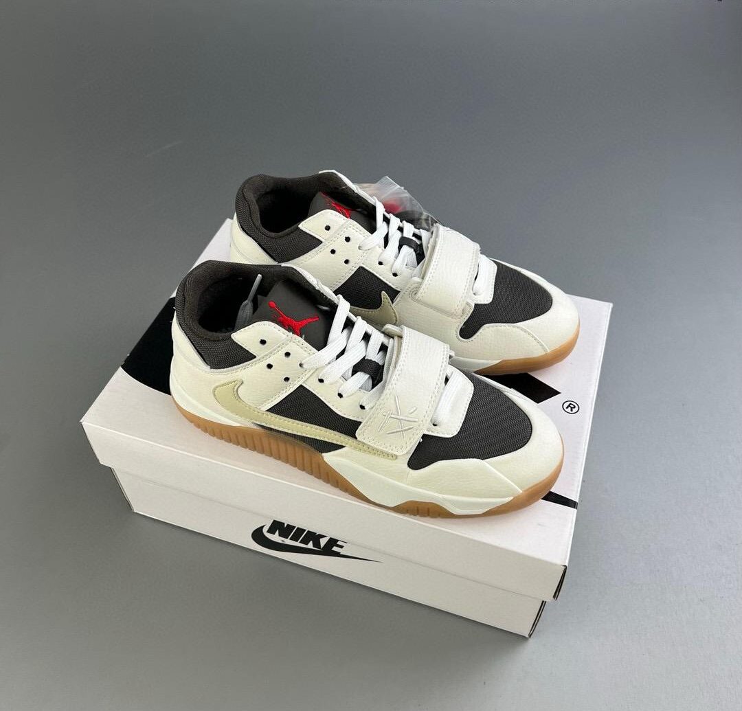 Travis Scott X Air Jordan Jumpman Jack