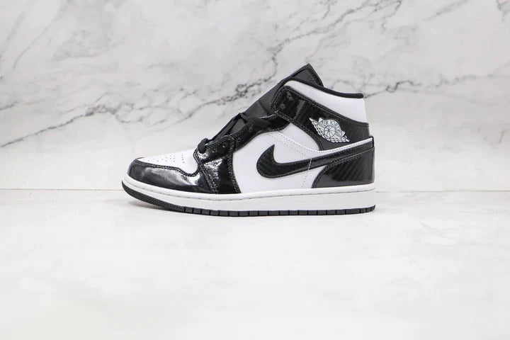 Nike Air Jordan 1 Mid “Carbon Fiber”