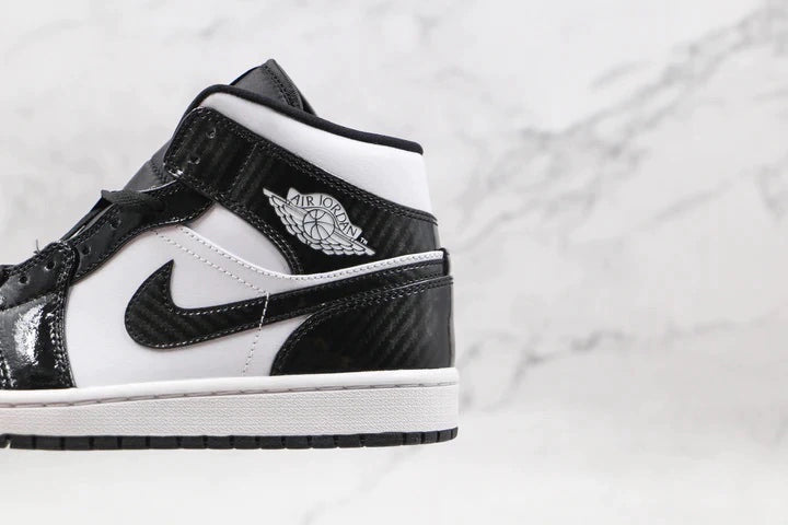 Nike Air Jordan 1 Mid “Carbon Fiber”