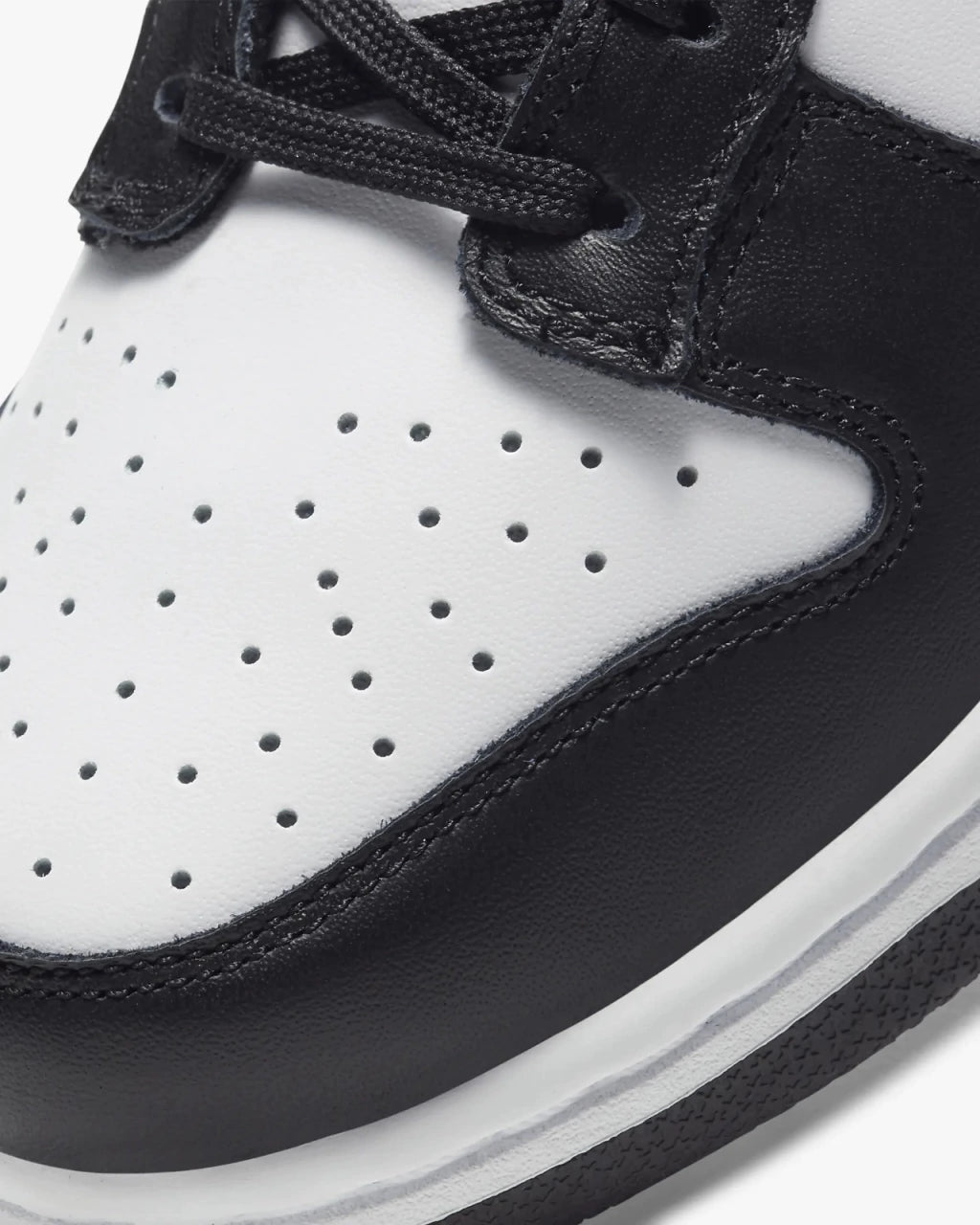 Nike Dunk Low Panda
