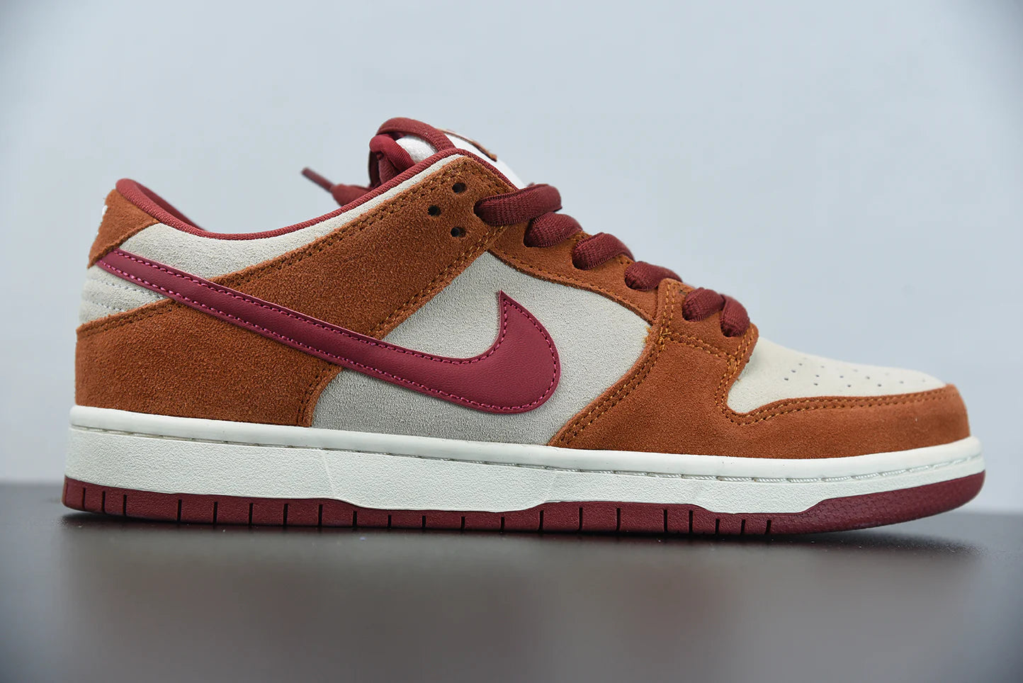 Nike Dunk Low PRO SB “Dark Russet”