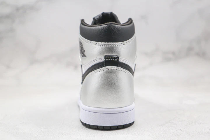 Nike Air Jordan 1 High Silver Toe