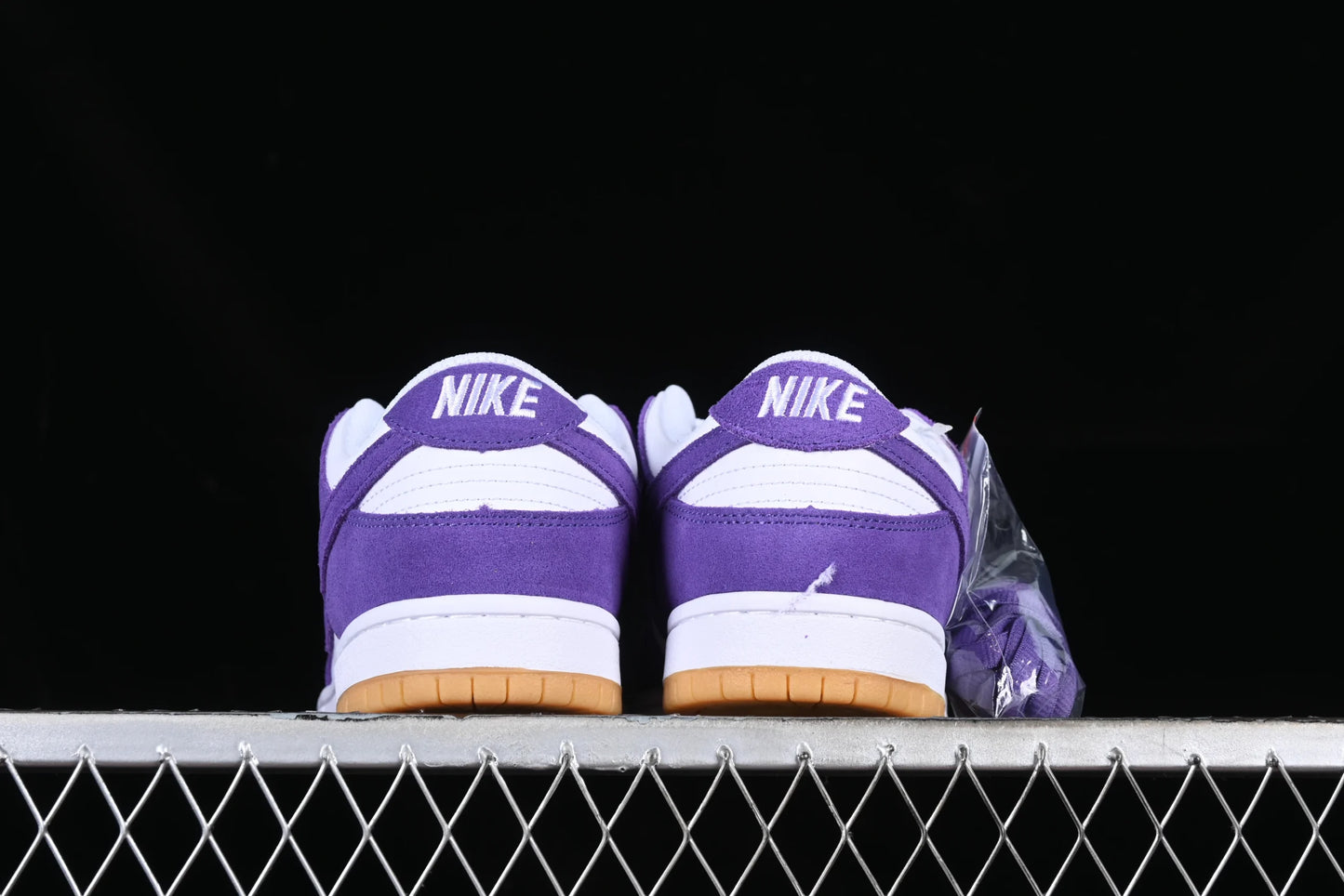 Nike SB Dunk “Purple Suede”