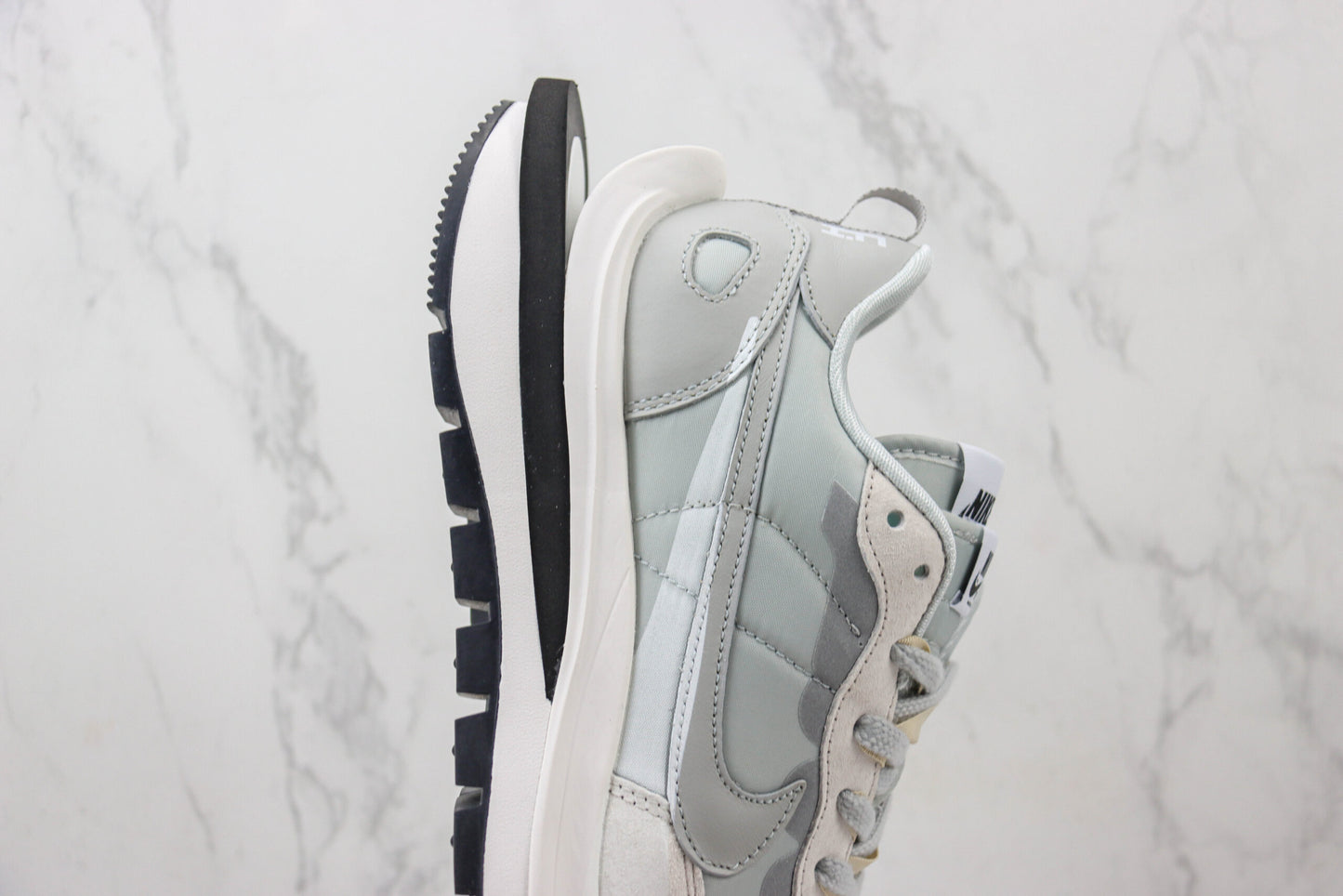 Nike Sacai x VaporWaffle Grey White
