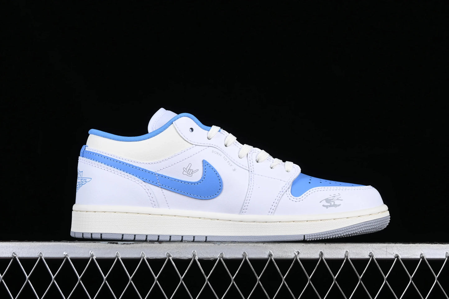 Nike Air Jordan 1 Low “Born To Fly”
