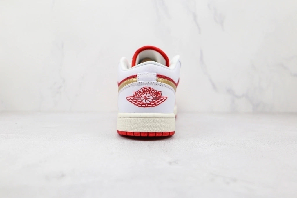 Nike Air Jordan 1 Low “Spades”