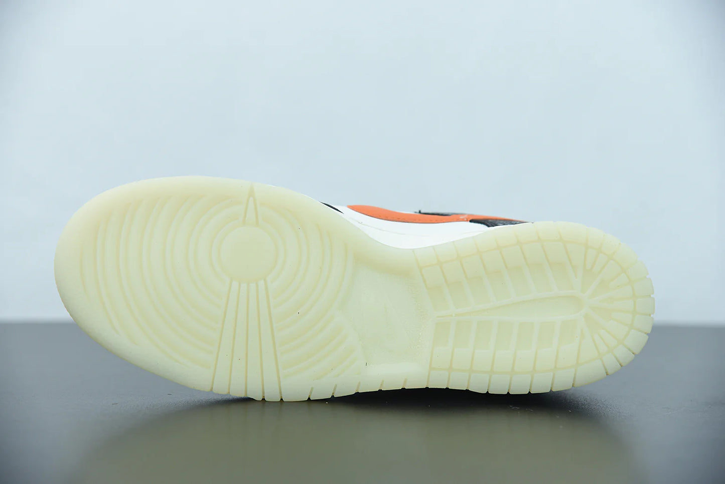 Nike Dunk Low “Halloween”