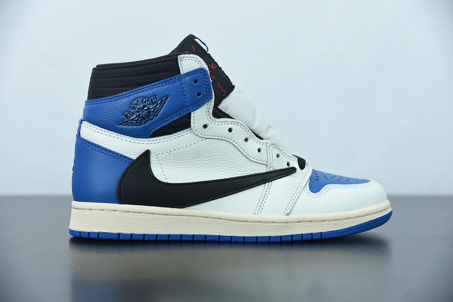 Nike Air Jordan 1 High Travis Scott X Fragment