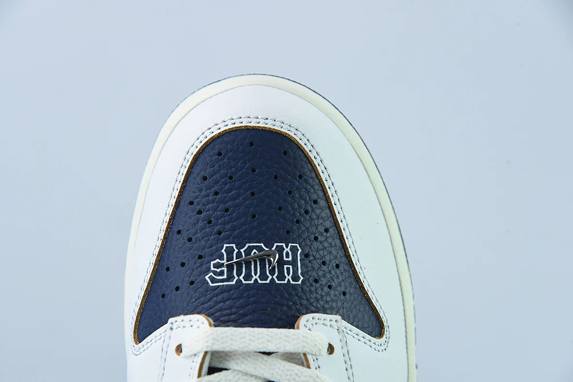 HUF x Nike Dunk SB Low “New York City”