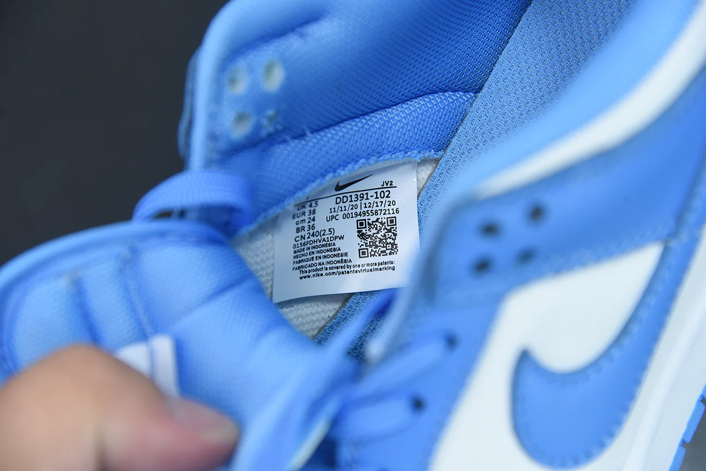 Nike Dunk Low ”University Blue”