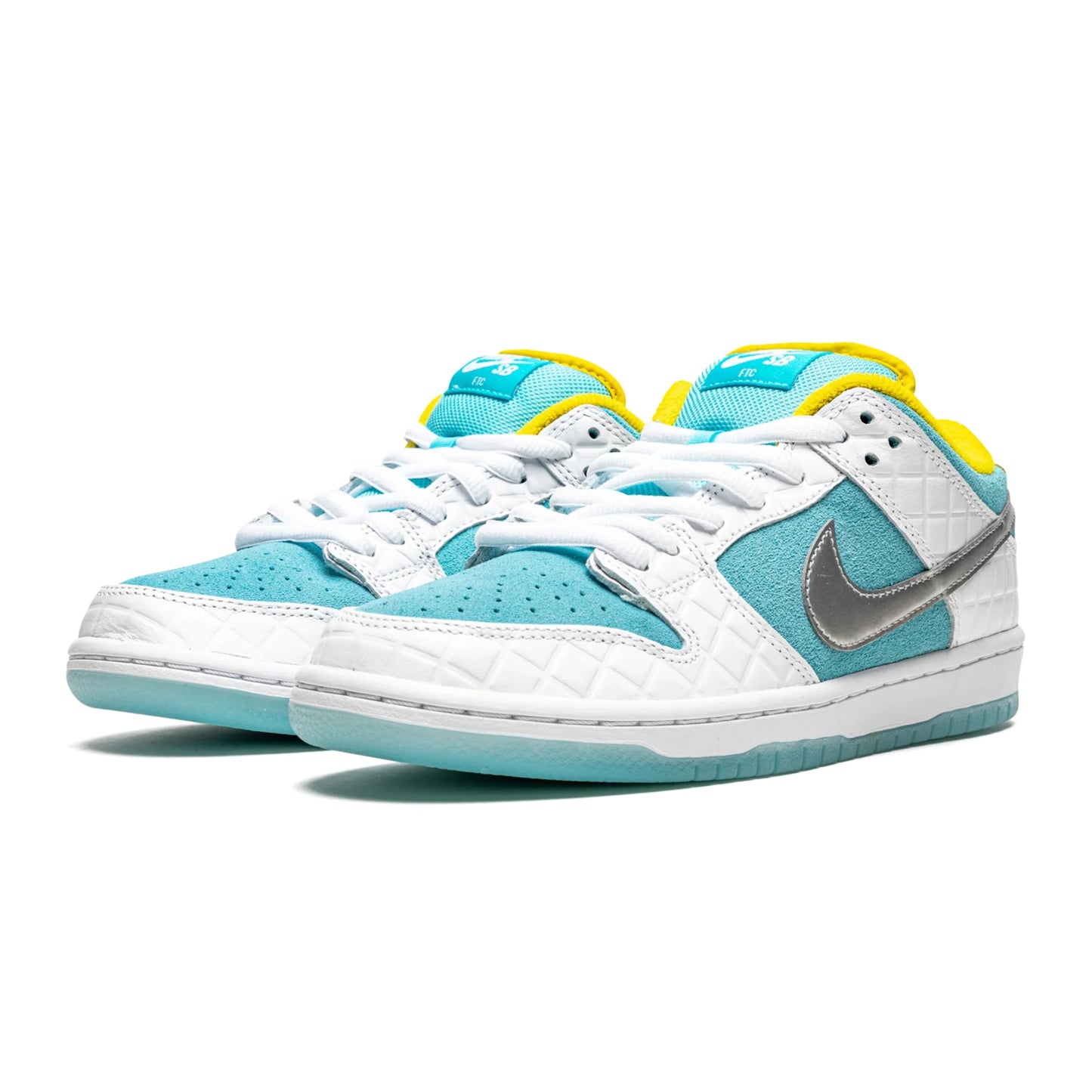 Nike SB Dunk Low "FTC Lagoon Pulse"