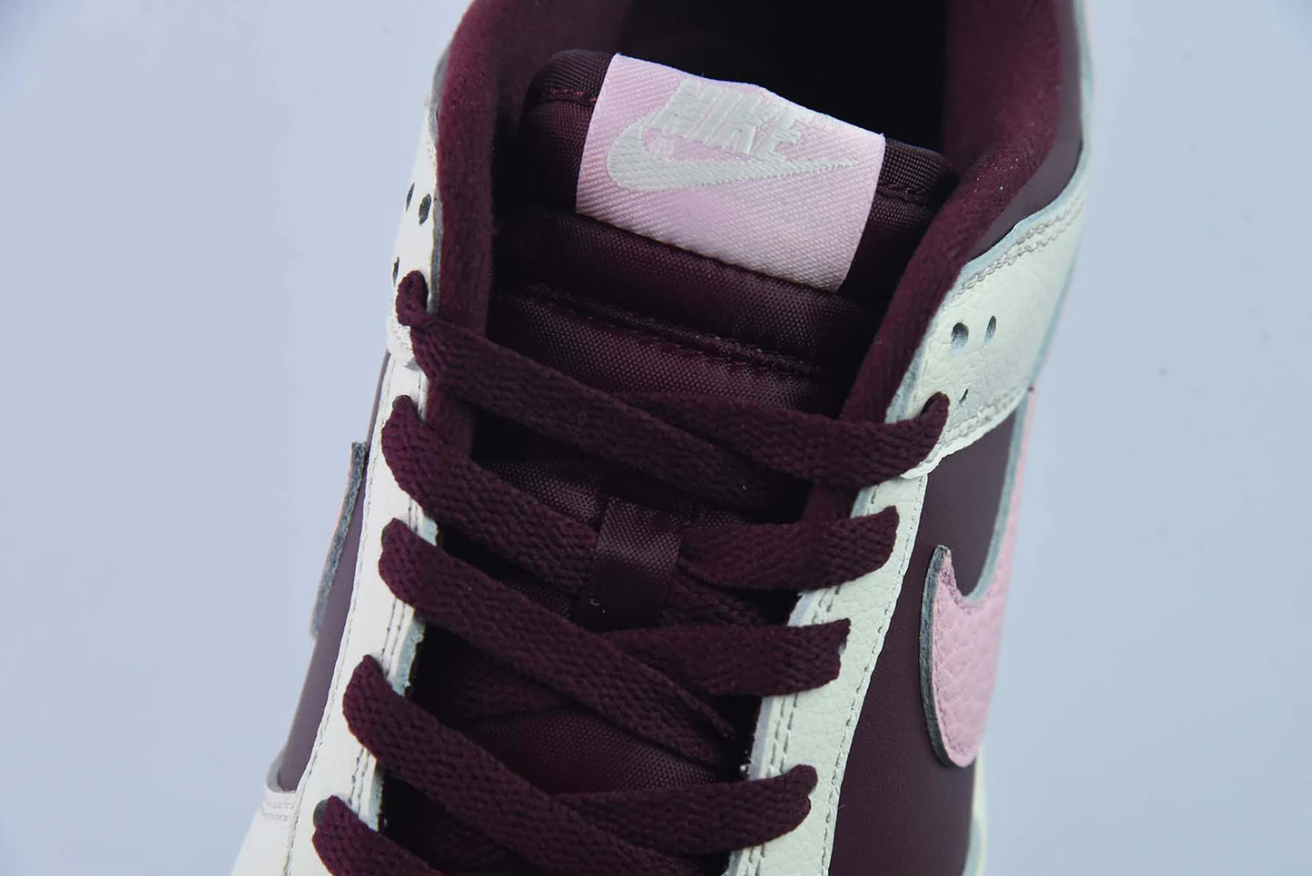 Nike Dunk Low Retro “PRM Valentine’s Day”