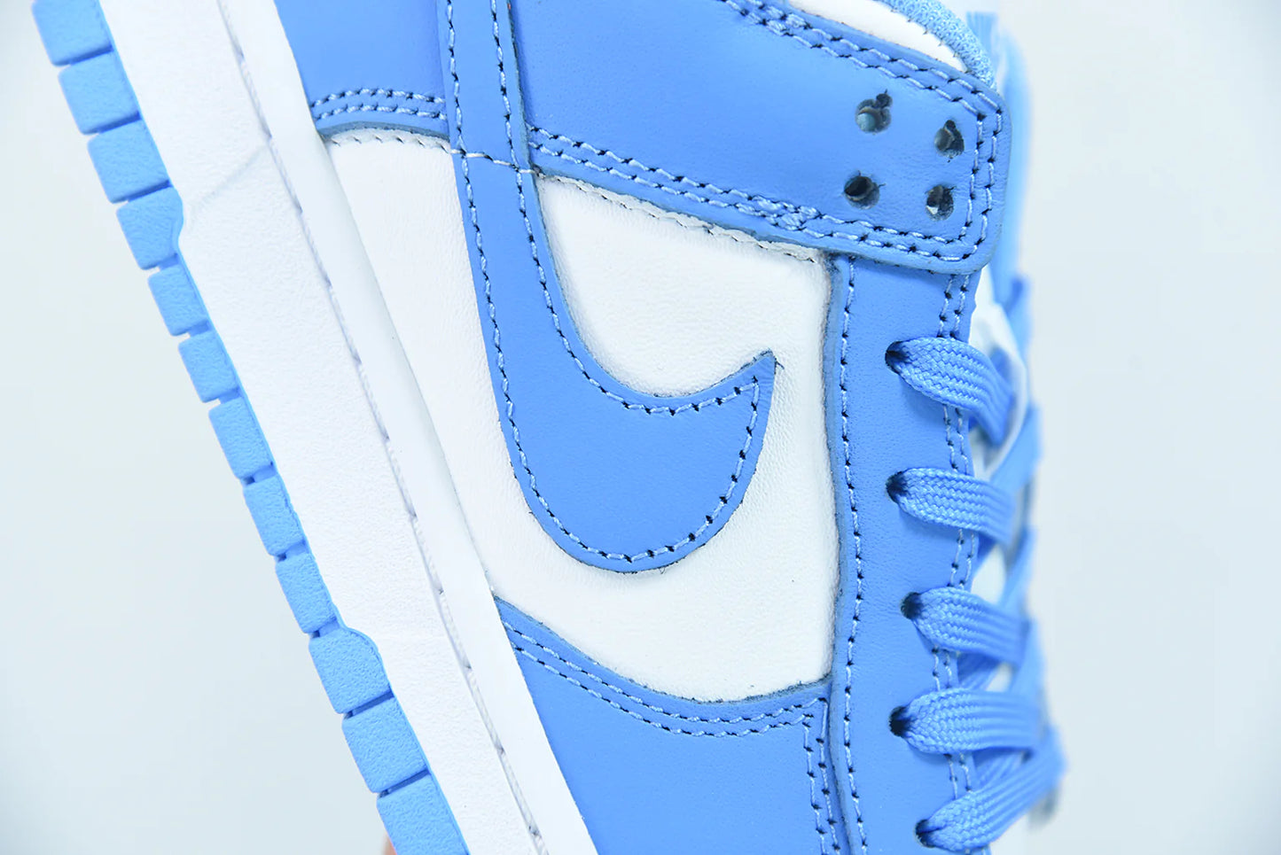 Nike Dunk Low ”University Blue”