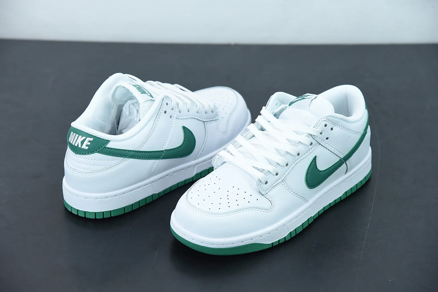 Nike Dunk Low “Green Noise”