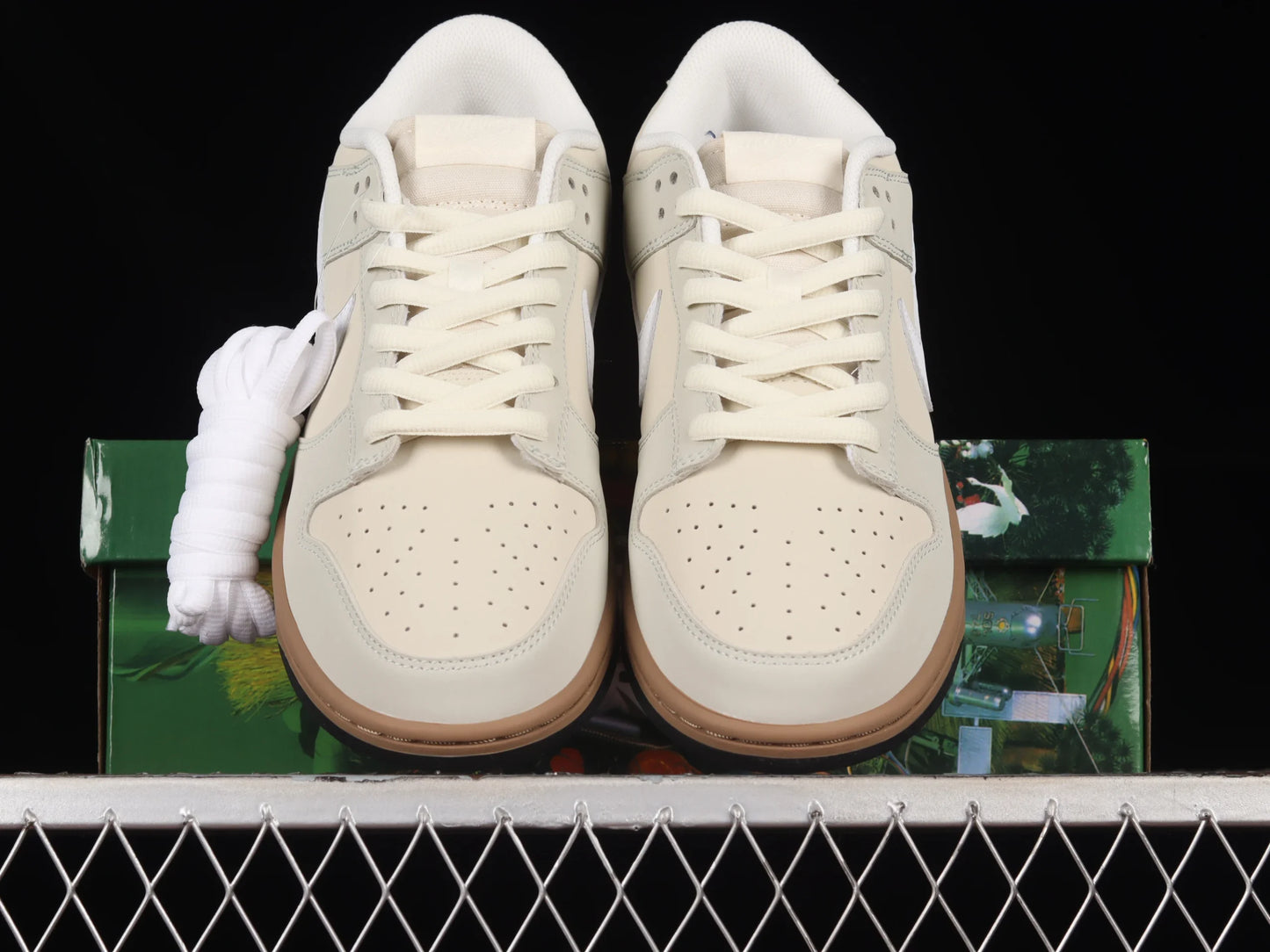 Nike SB Dunk Low Otomo Katsuhiro