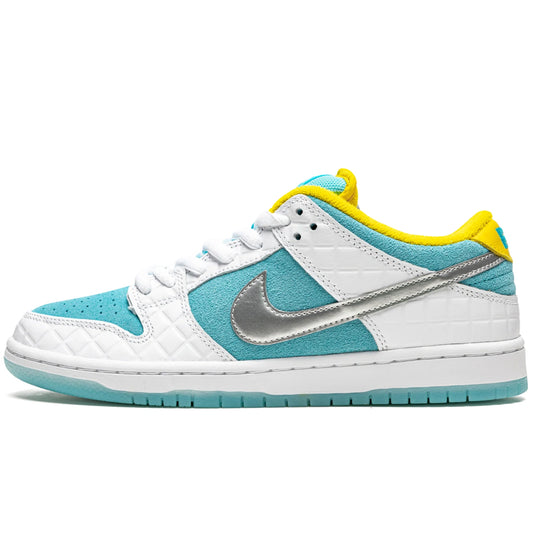 Nike SB Dunk Low "FTC Lagoon Pulse"