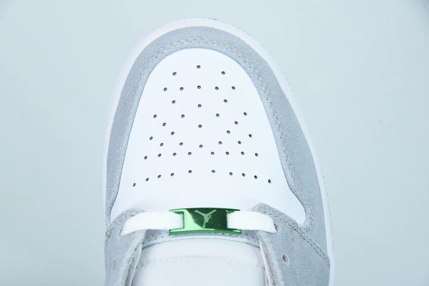 Nike Air Jordan 1 Mid SE “Grey Pine Green”