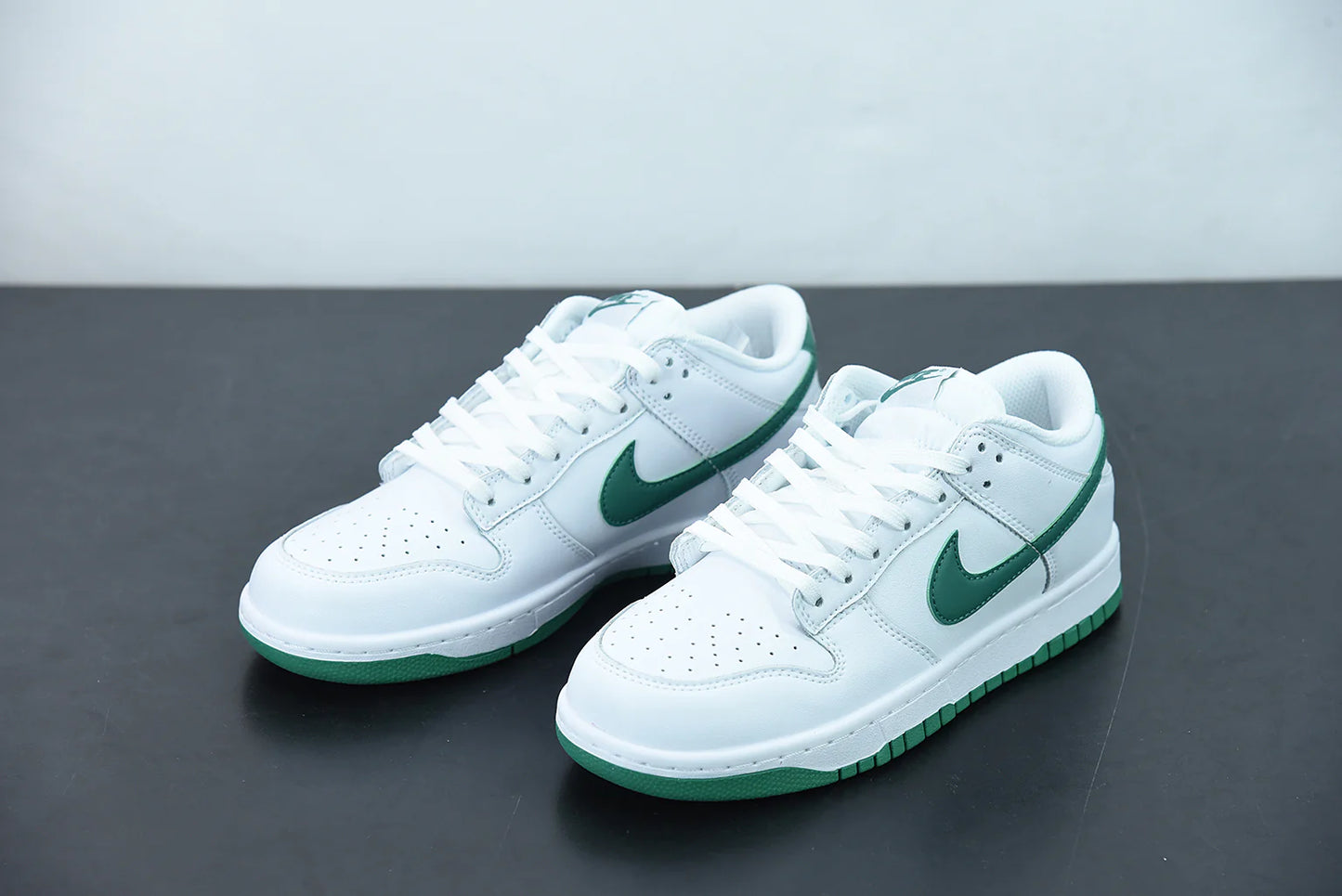 Nike Dunk Low “Green Noise”