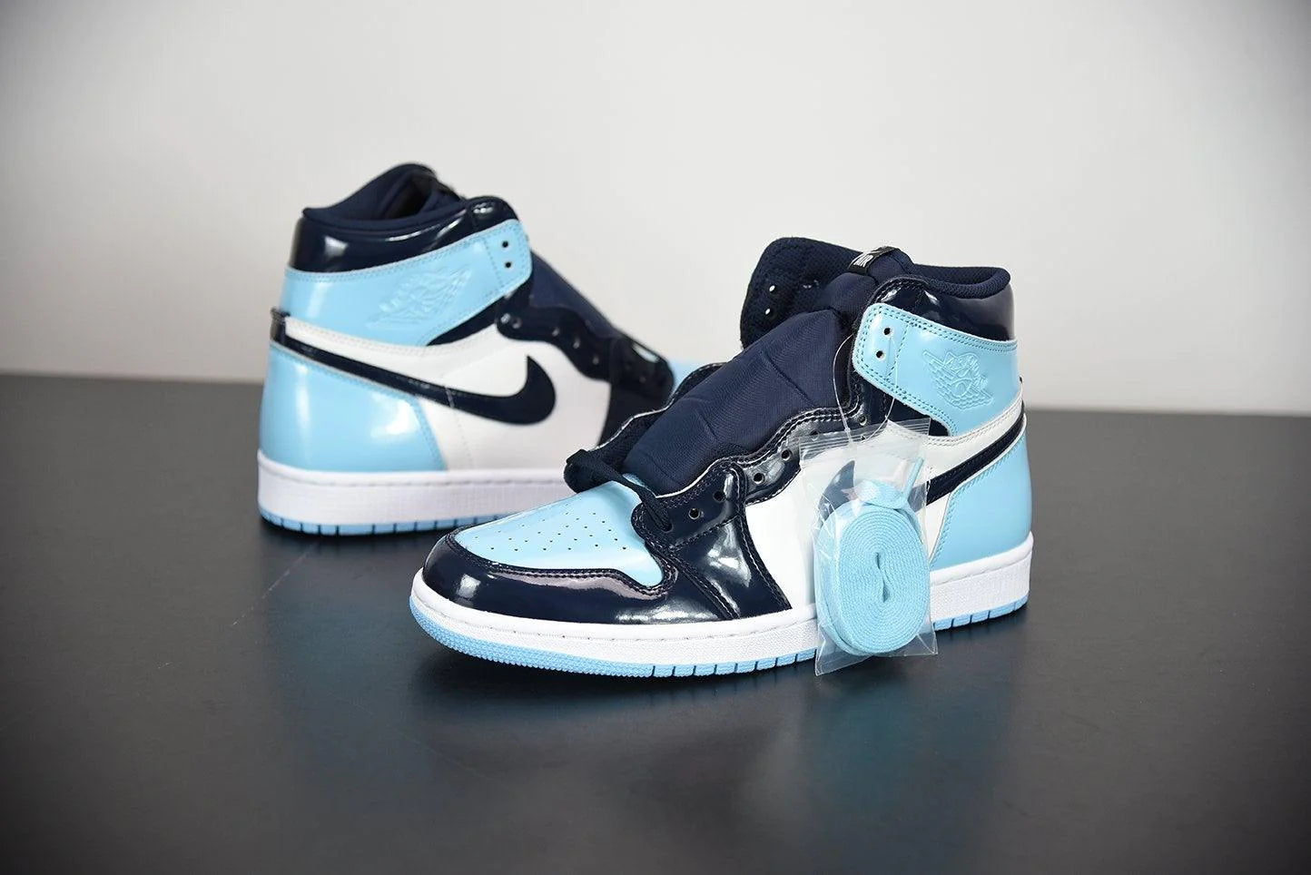 Nike Air Jordan 1 High “UNC Patent”