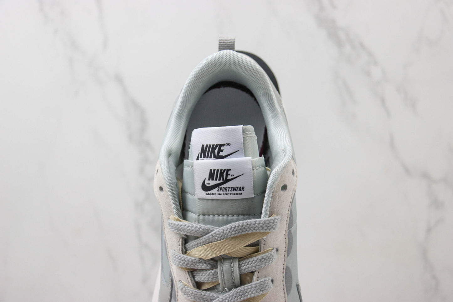 Nike Sacai x VaporWaffle Grey White
