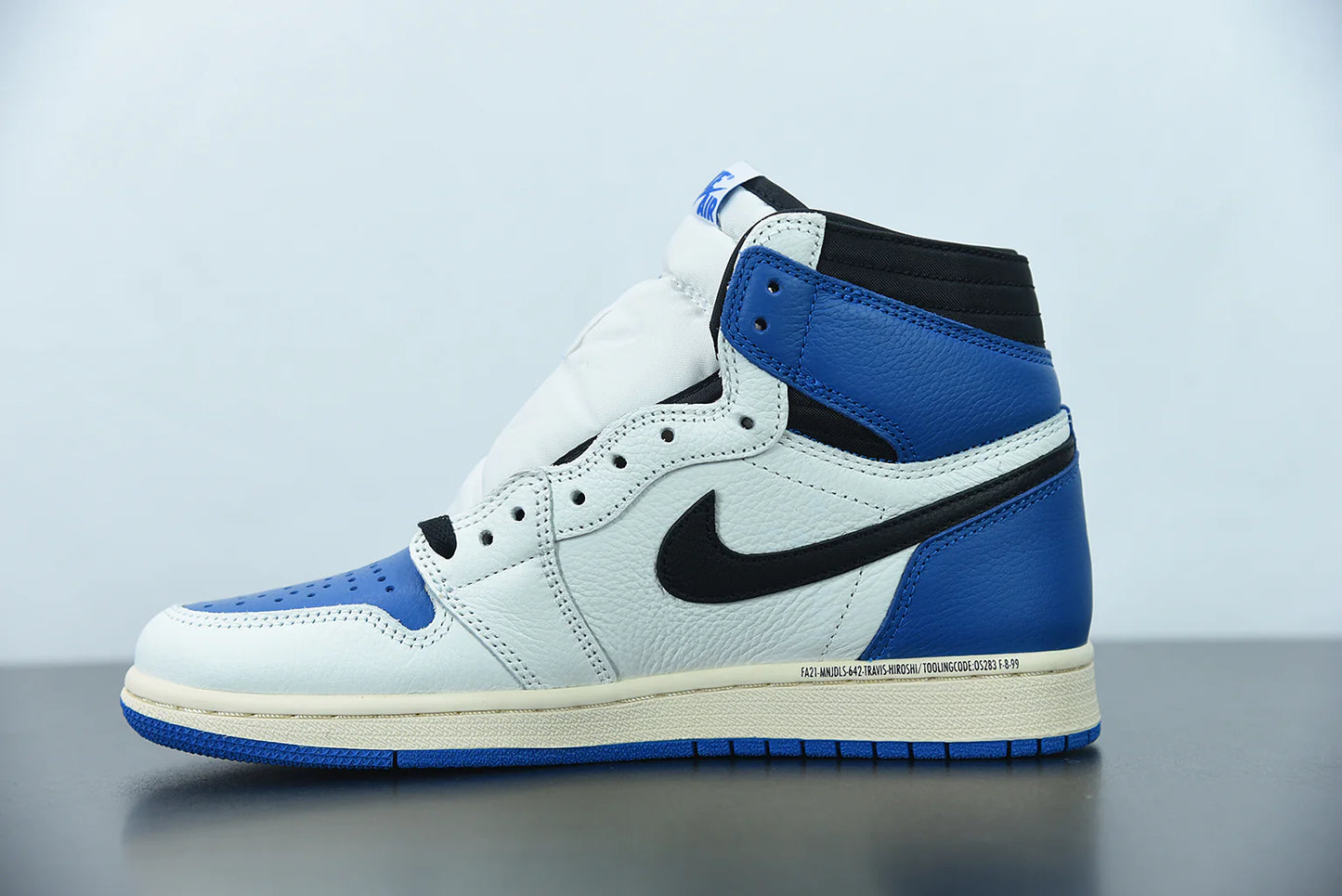 Nike Air Jordan 1 High Travis Scott X Fragment