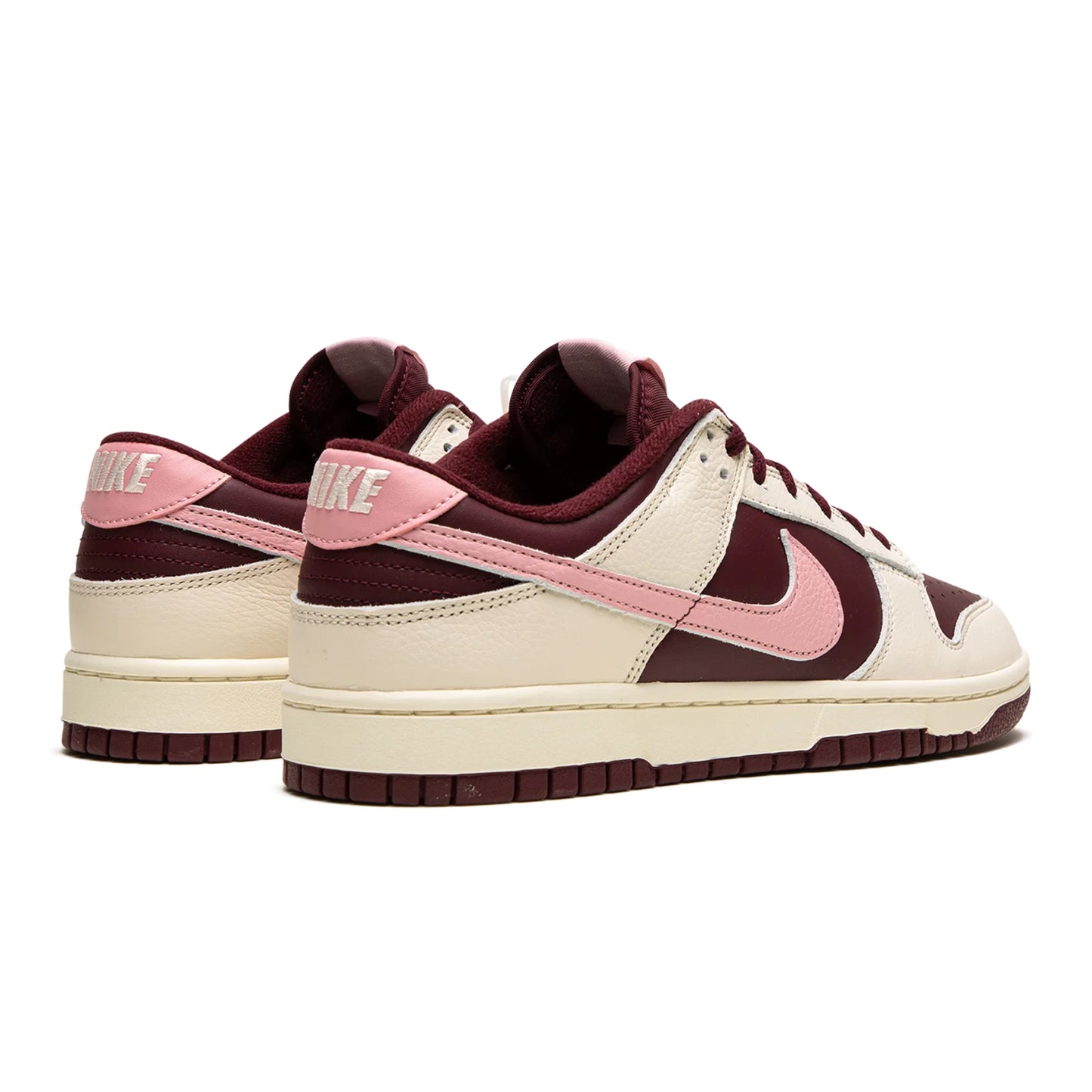 Nike Dunk Low Retro PRM "Valentine's Day 2023"