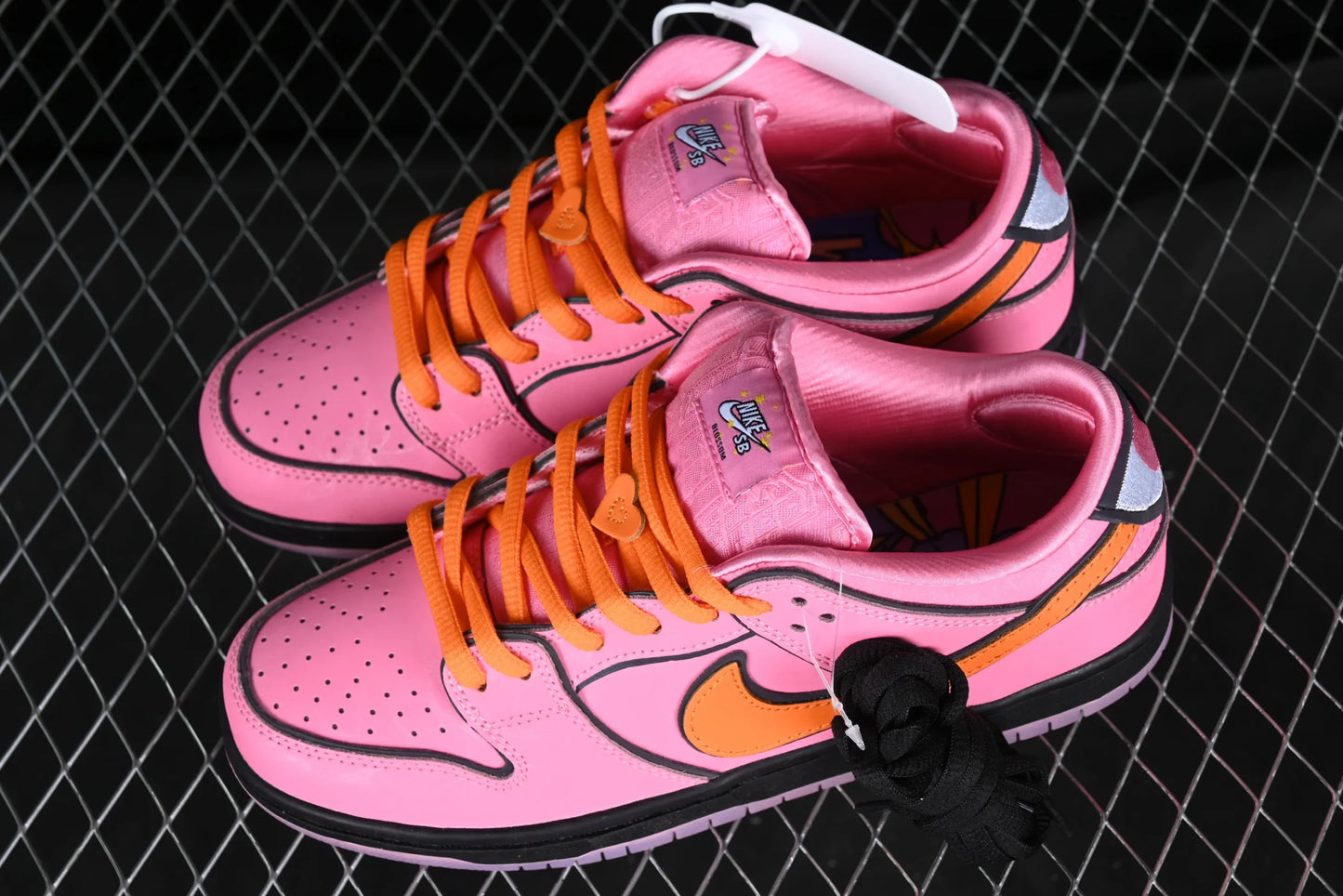 Nike SB Dunk Low The PowerPuff Girls (Florzinha)
