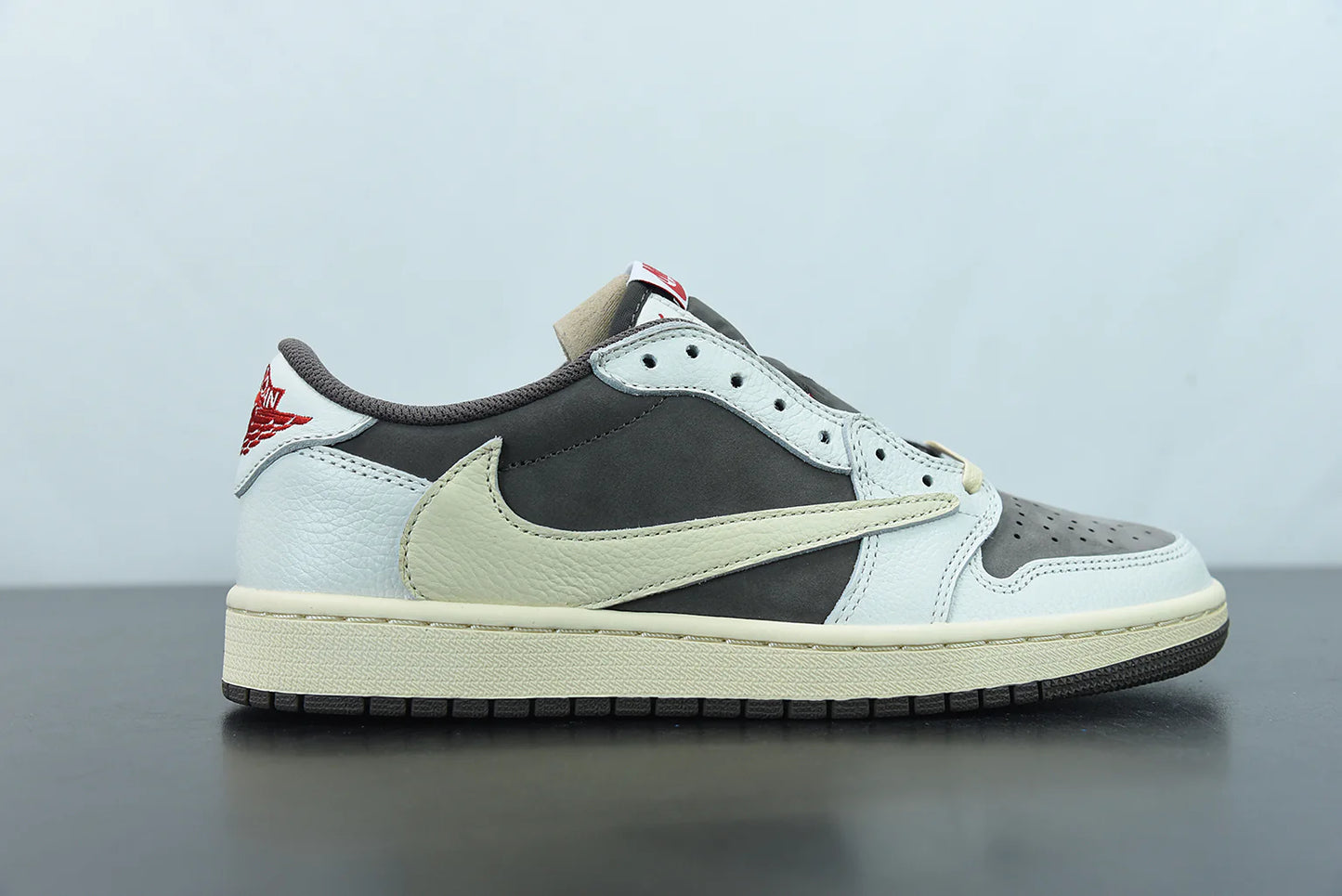Nike Air Jordan 1 Low Travis Scott Reverse Mocha