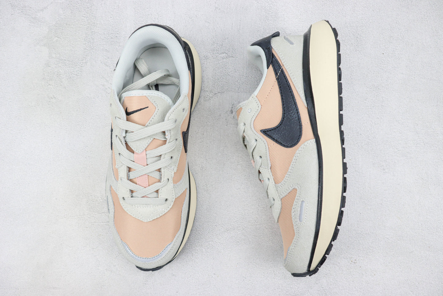 Nike Phoenix Waffle X Sacai X VaporWaffle Grey Pink