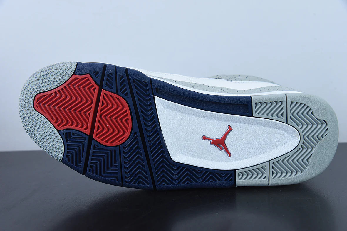 Nike Air Jordan 4 Retro “Midnight Navy”