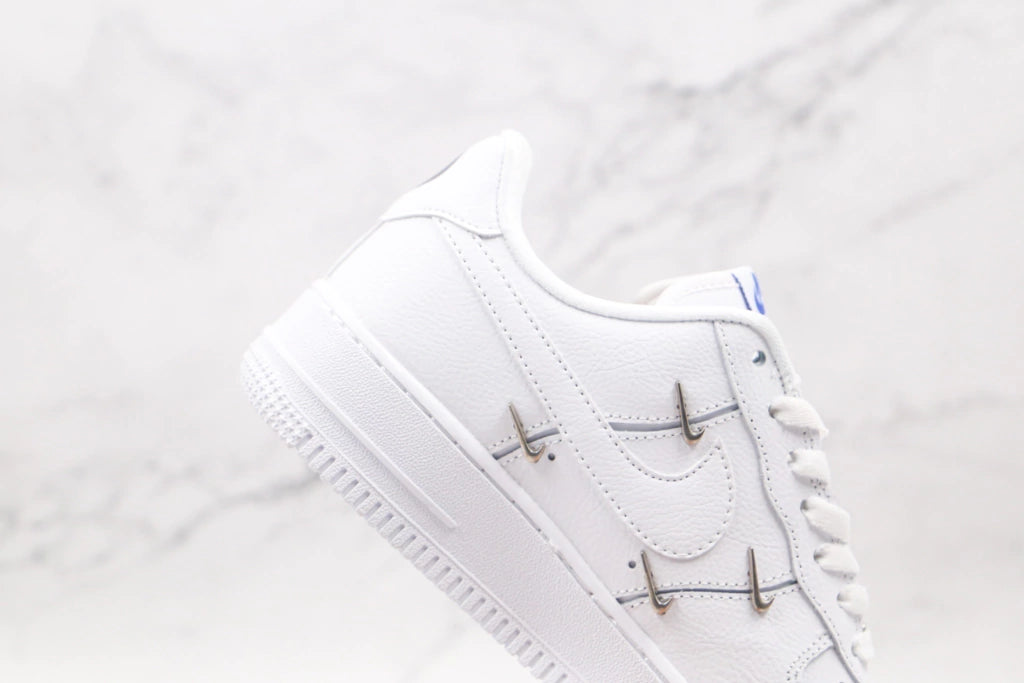 Nike Air Force 1 ’07 LX