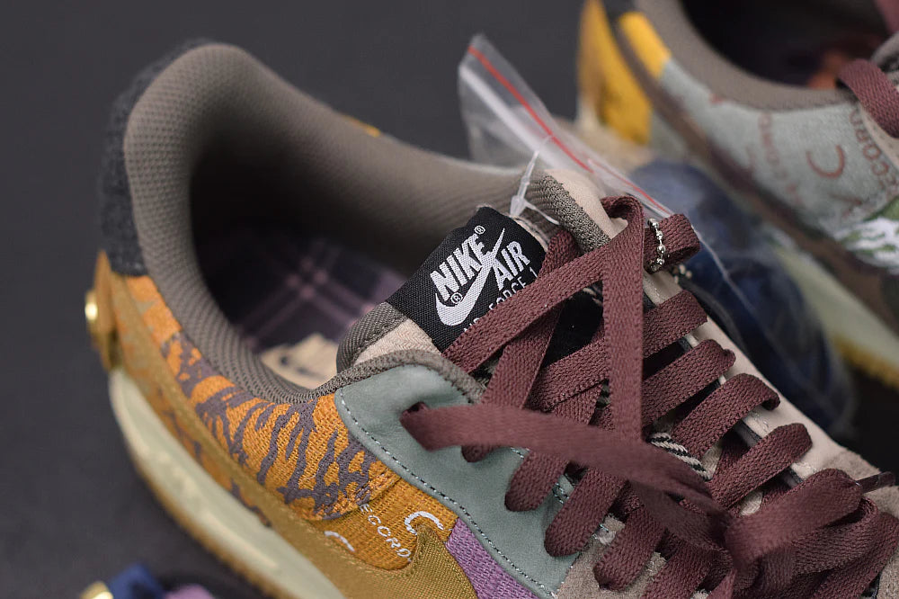 Nike Air Force 1 X Travis Scott  Cactus Jack