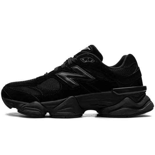 New Balance 9060 Triple Black