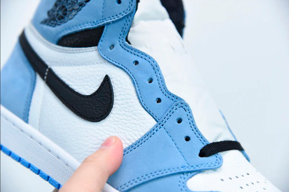 Nike Air Jordan 1 High University Blue