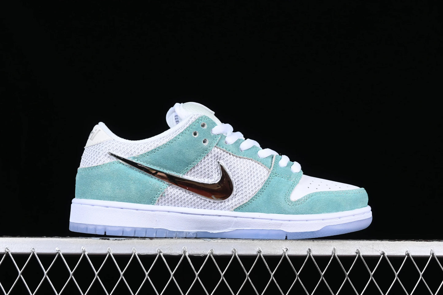 Nike SB Dunk Low April Skateboards
