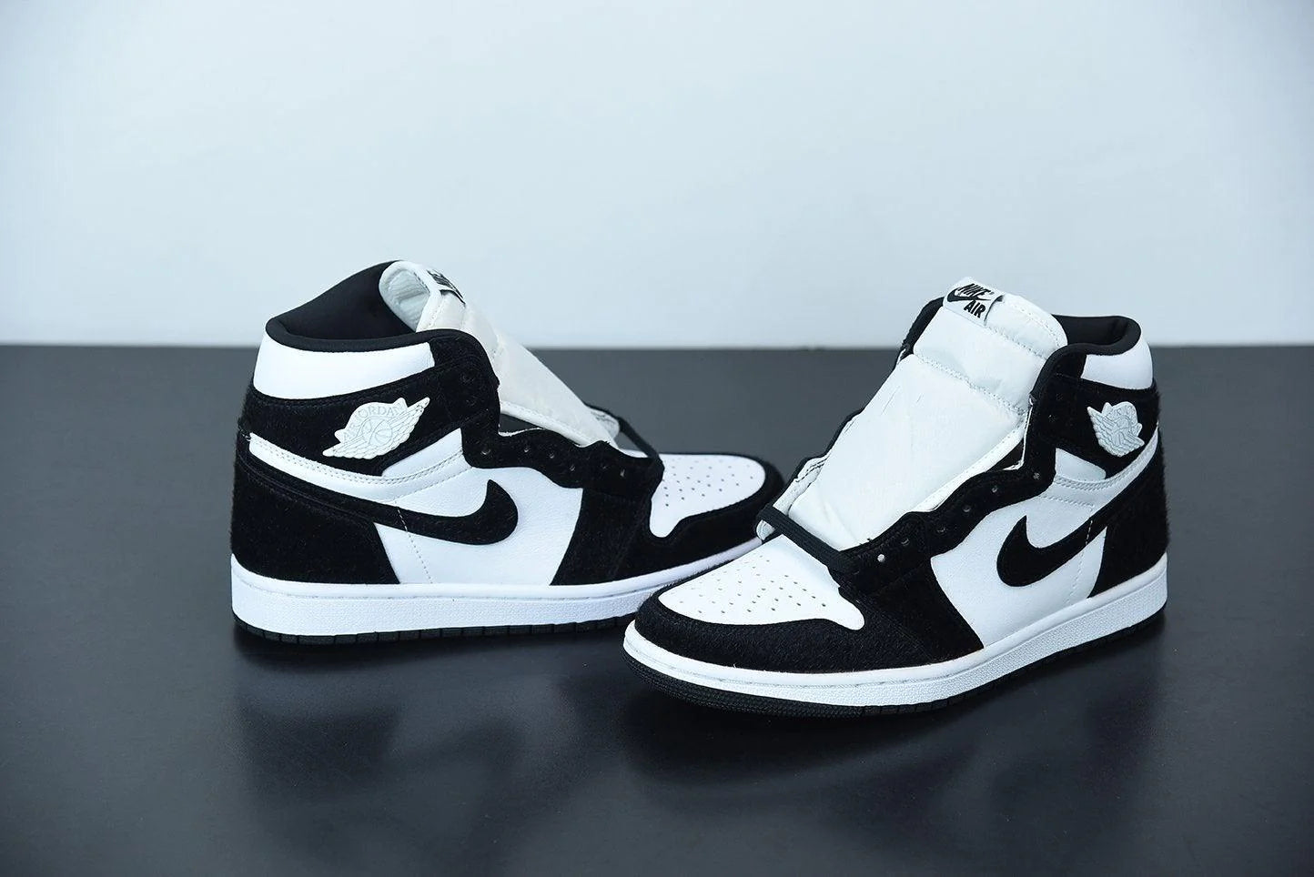 Nike Air Jordan 1 High Wmns “Twist”