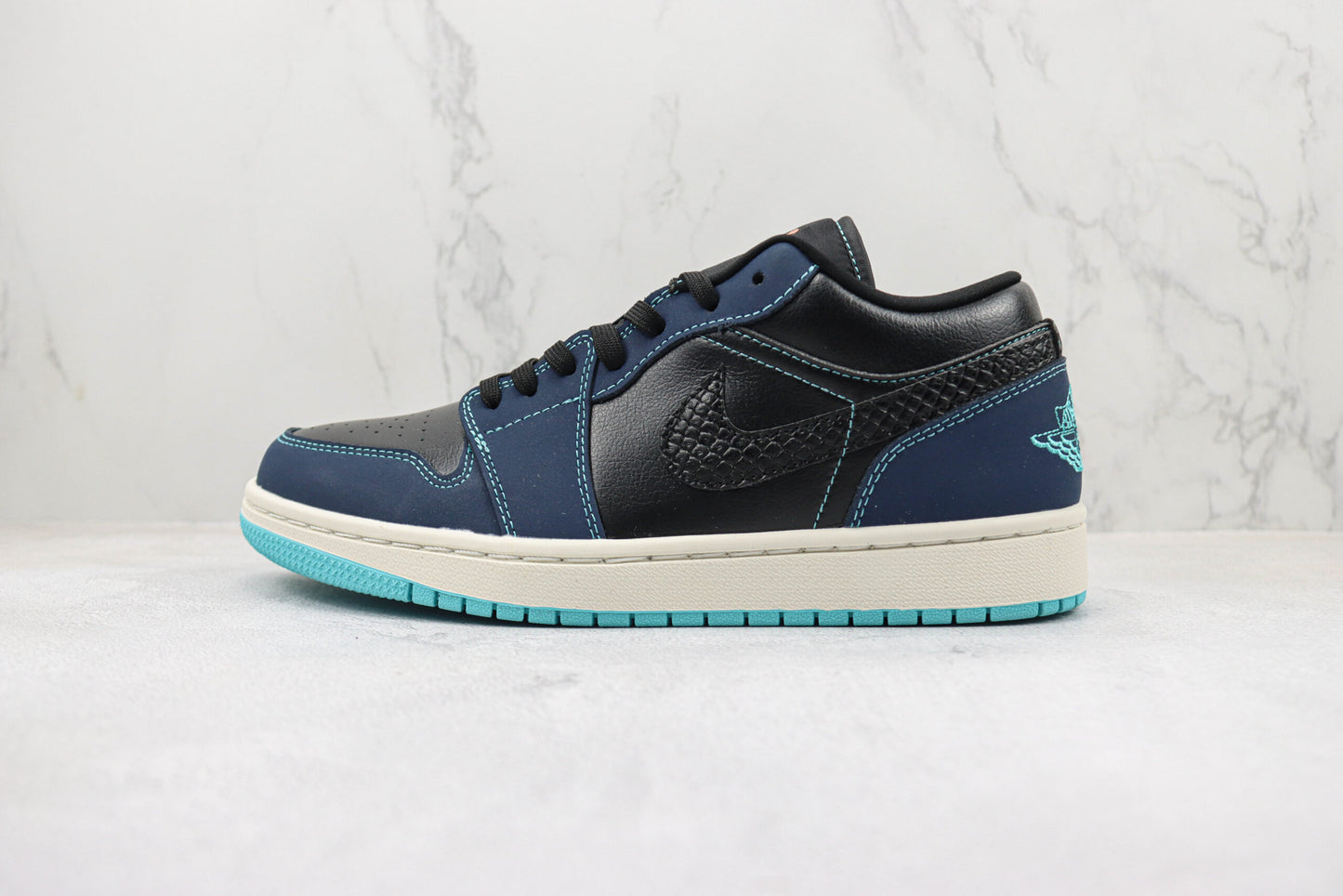 Nike Air Jordan 1 Low Ashen Slate