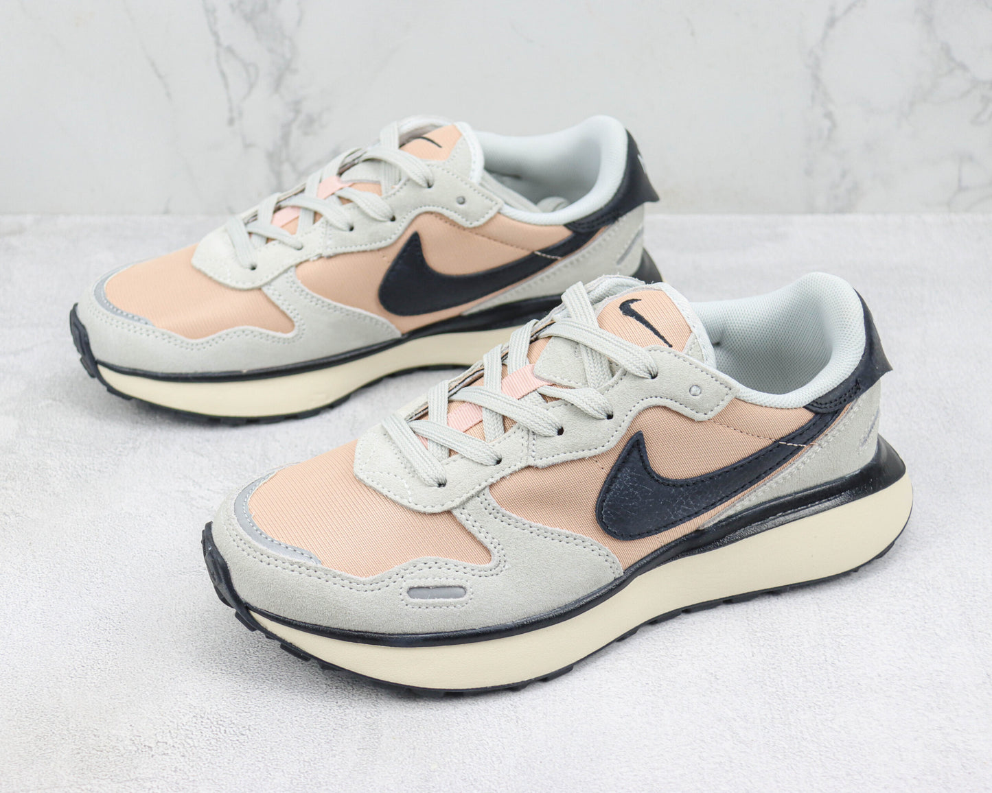 Nike Phoenix Waffle X Sacai X VaporWaffle Grey Pink