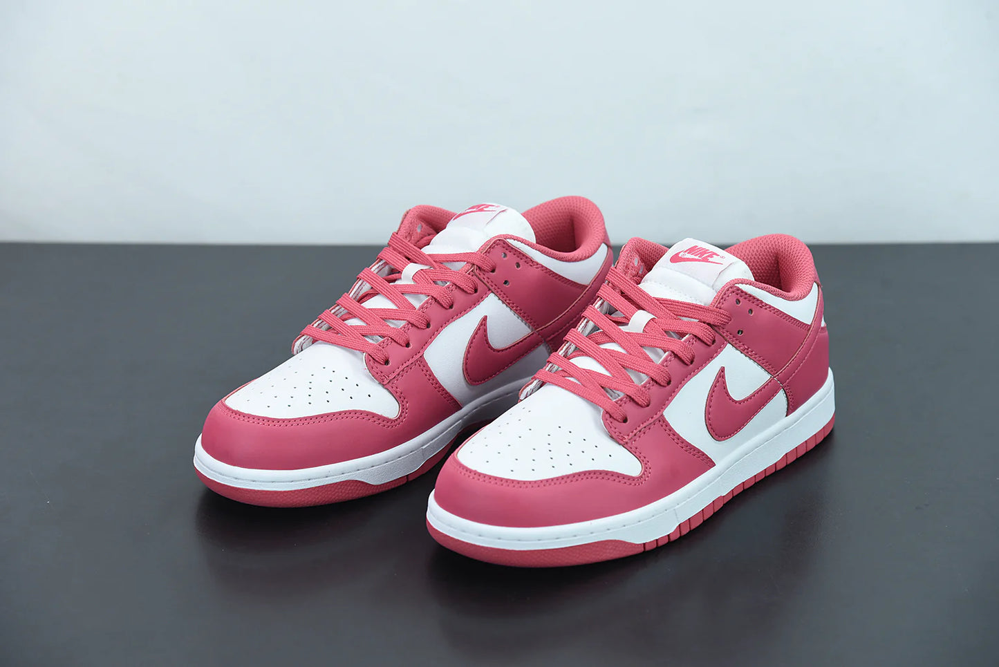 Nike SB Dunk Low “Archeo Pink”