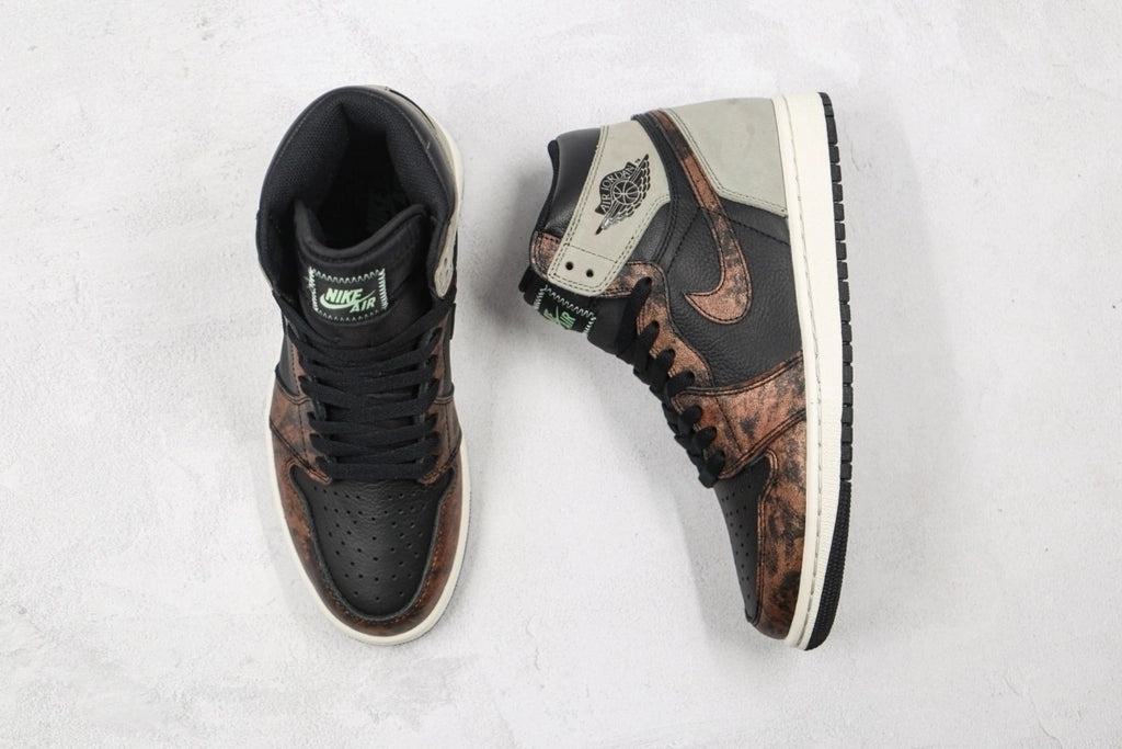 Air Jordan 1 High Patina