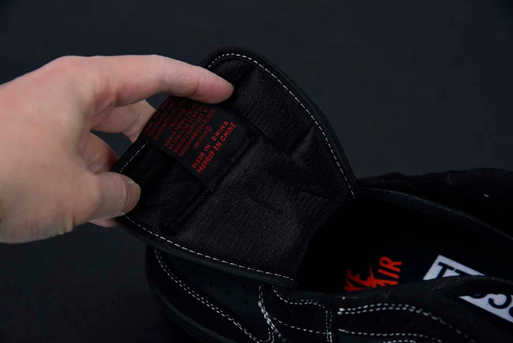 Nike Air Jordan 1 Low “Black Phantom”