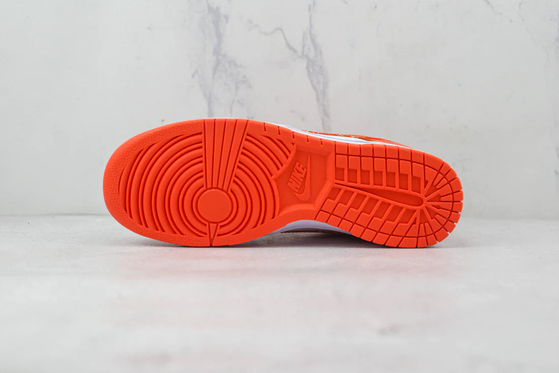 Nike Dunk Low Essential “Paisley Pack Orange”