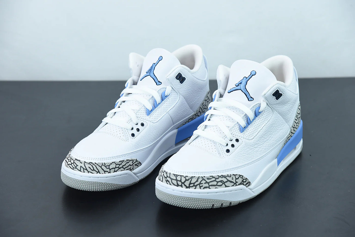 Nike Air Jordan 3  Retro “UNC”
