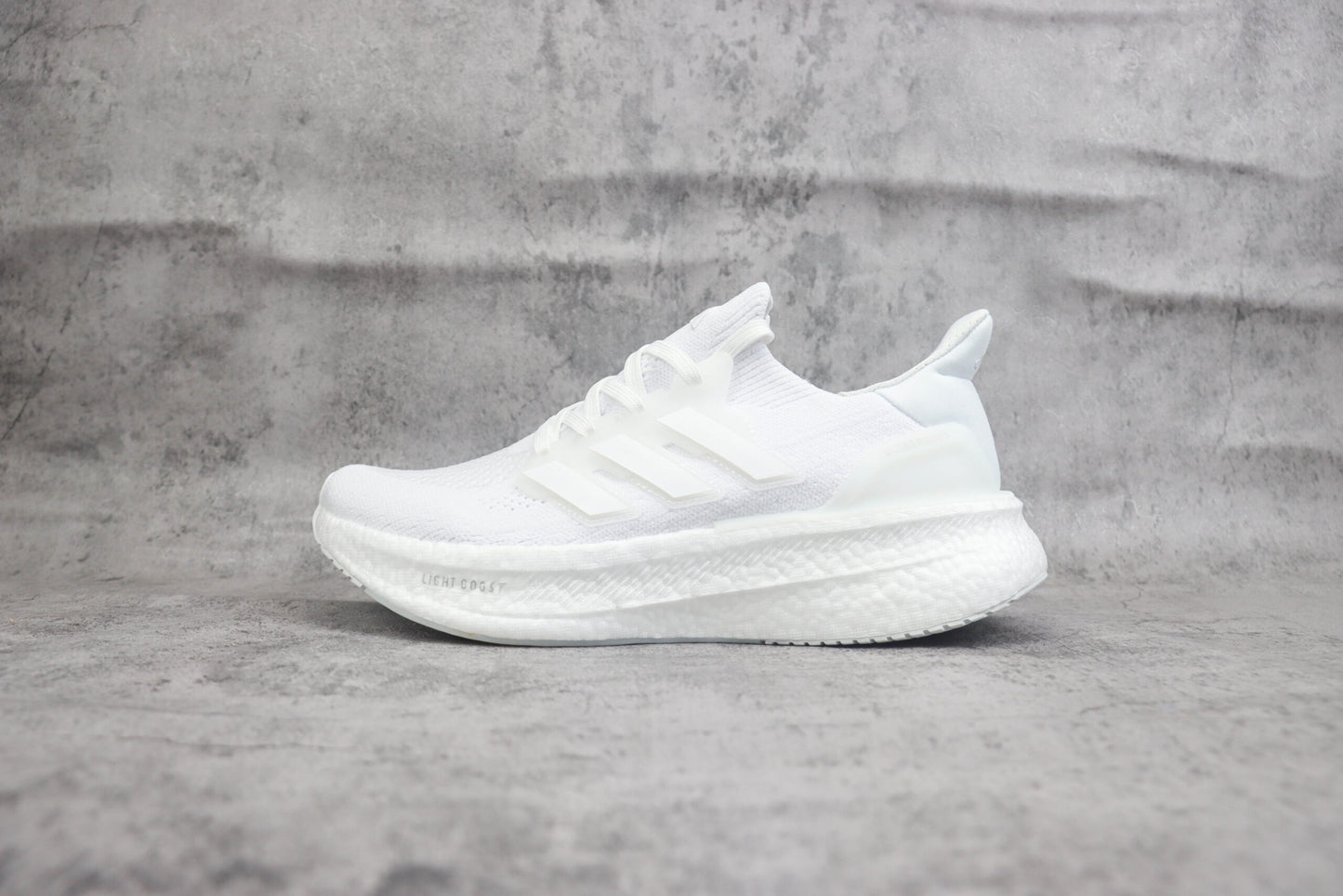 Adidas Ultraboost Light