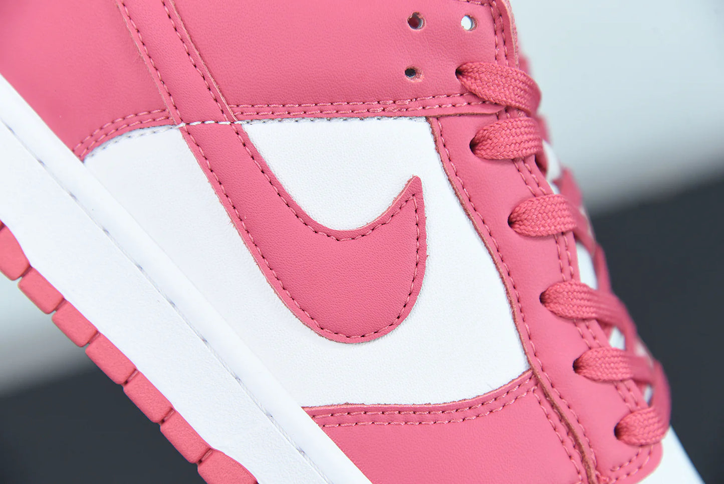 Nike SB Dunk Low “Archeo Pink”