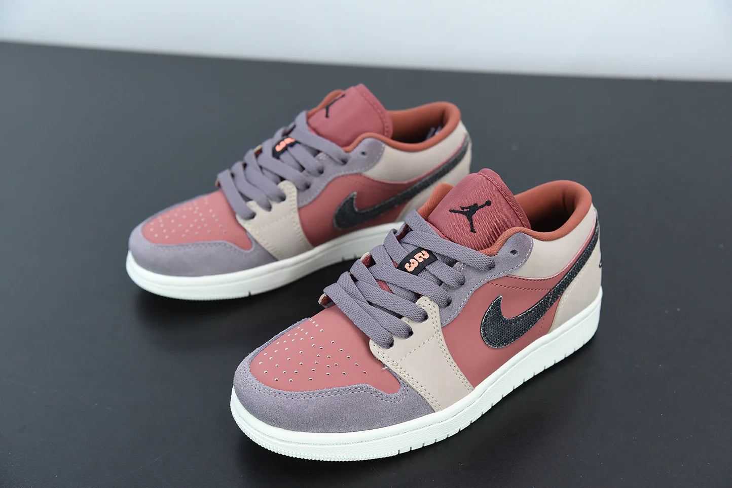Nike Air Jordan 1 Low “Canyon Rust”