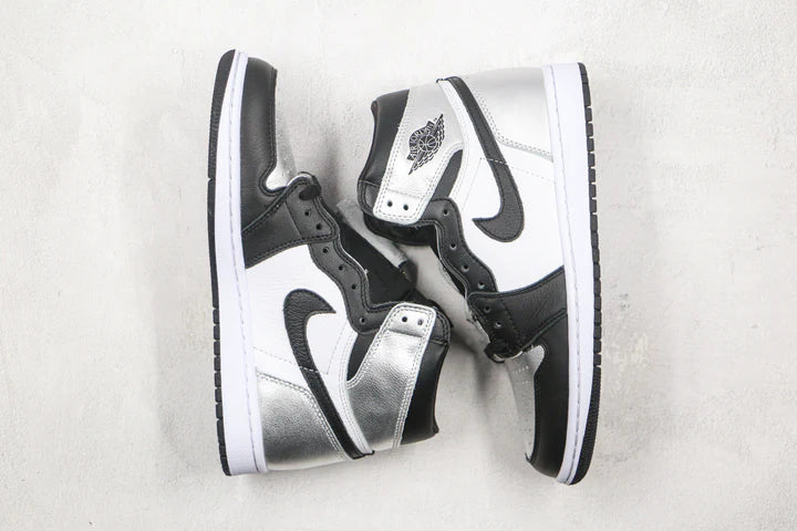Nike Air Jordan 1 High Silver Toe