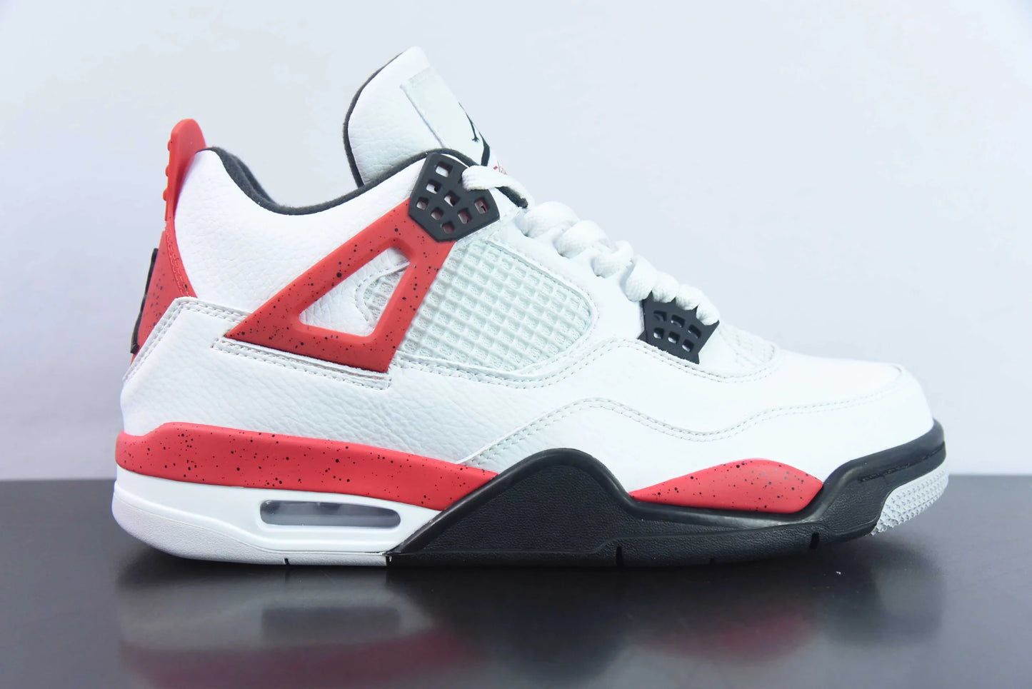 Nike Air Jordan 4 Red Cement