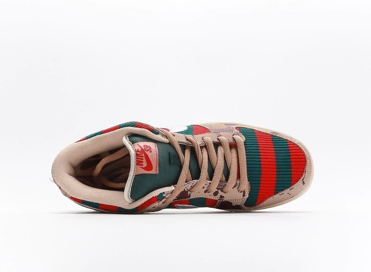 Nike Dunk Low ”Freddy Krueger”