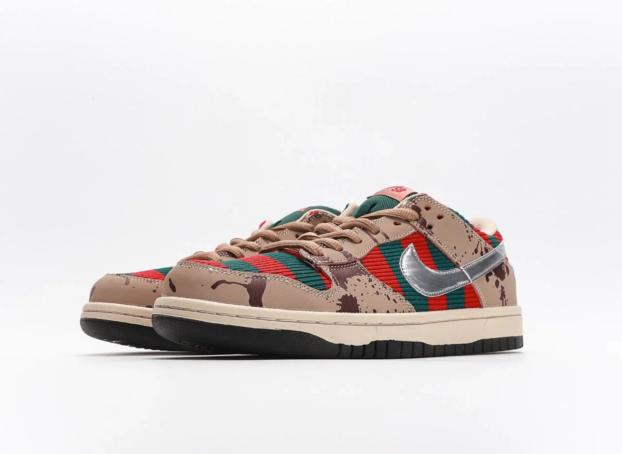 Nike Dunk Low ”Freddy Krueger”